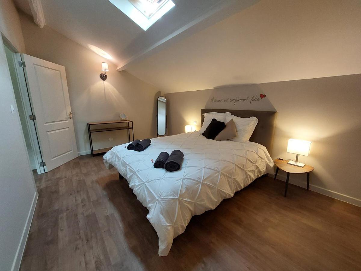 "Le Petit Bonheur" Gite Van 4 Tot 12 Personen Met Prive Vijver Van 2Ha Maisonnais-Sur-Tardoire Exterior photo